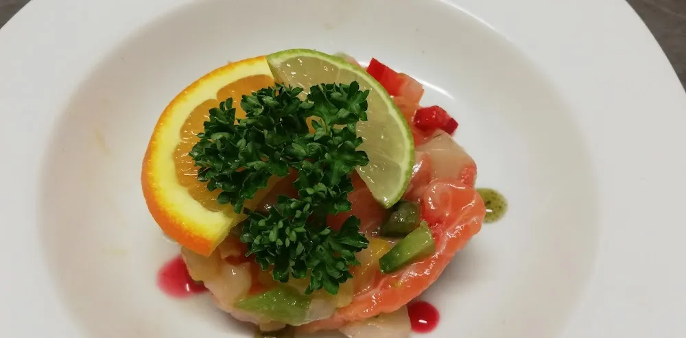 Tartare Saint Jacques Et Saumon Aux Agrumes